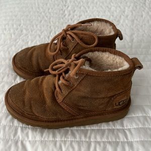 UGG Neumel Boots in Chestnut